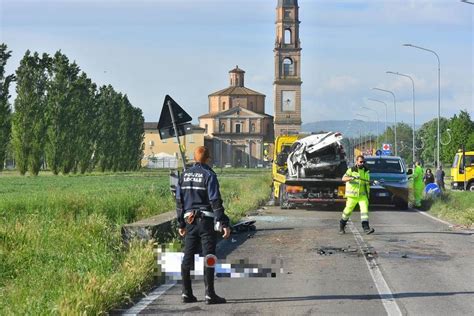 incidente montecchio emilia oggi|Reggio Emilia, investita da due auto: muore a 60 anni.